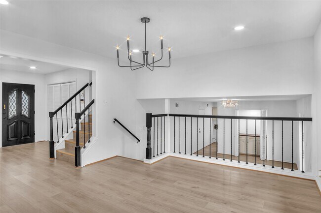 Foto del edificio - 108 Woodland Rd