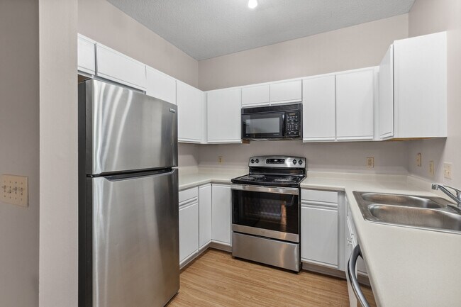 Foto del edificio - 547 Woodduck Dr