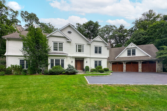 Building Photo - 46 Burr Farms Rd