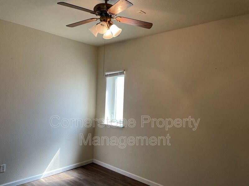 Foto del edificio - 1206 S 22nd St