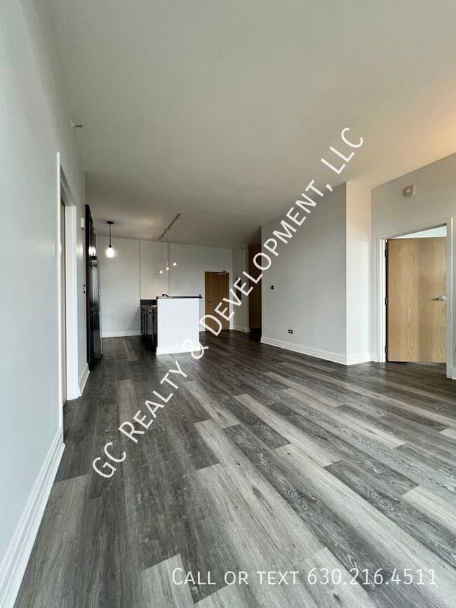 Building Photo - 1 S Highland Ave