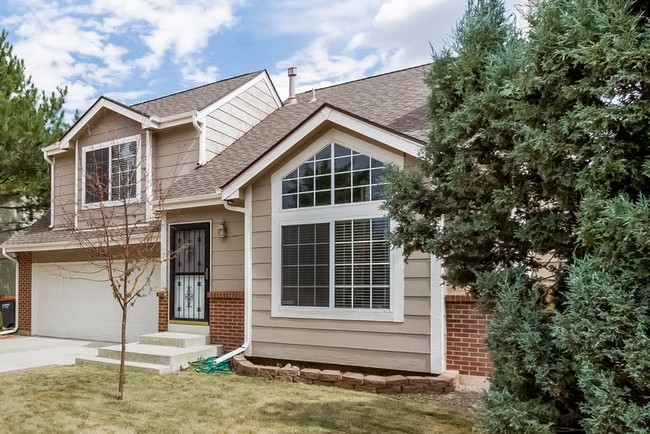 Building Photo - 10414 Strasburg Way