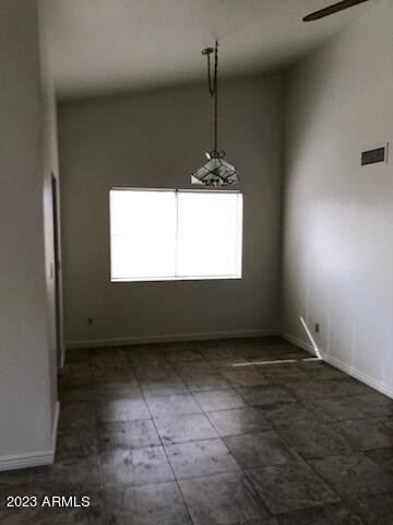 Building Photo - 2421 W Ironwood Dr