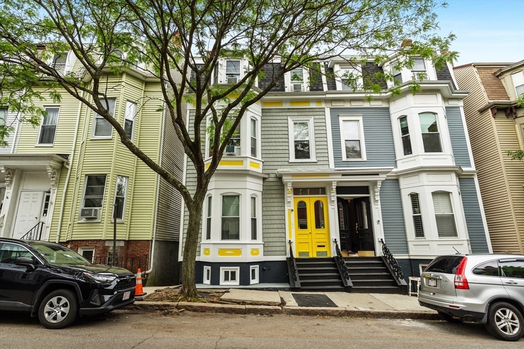 Primary Photo - 11 Gates St