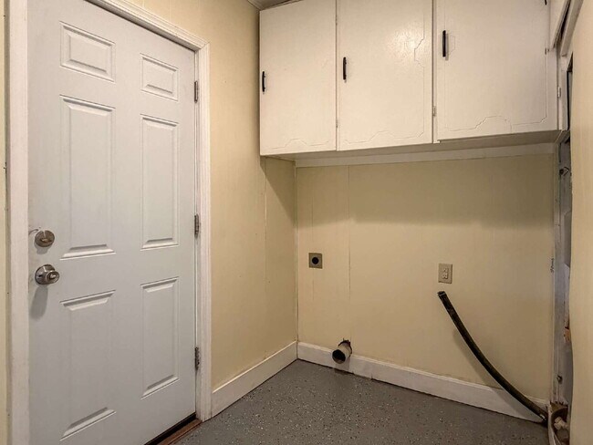 Foto del edificio - 2 Bedroom Home for Lease!!