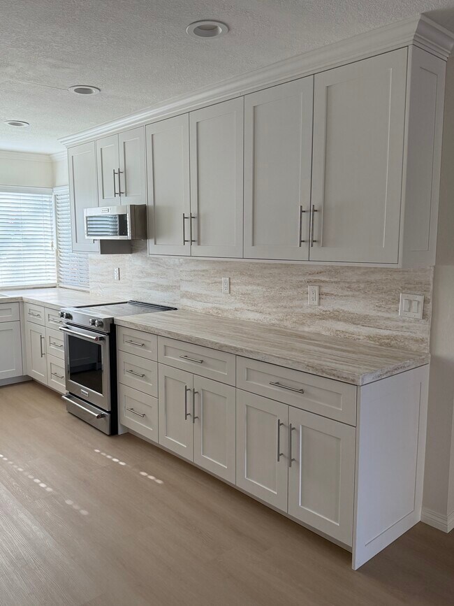 Foto del edificio - 6624 Trilby Ct