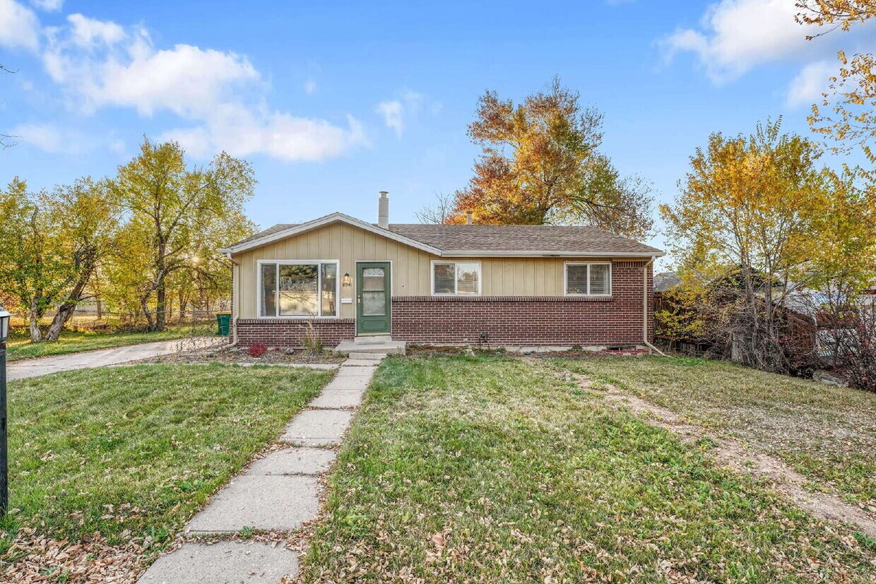 $2,495.00, 3-bedroom, 2 bathroom home in C... - $2,495.00, 3-bedroom, 2 bathroom home in C...