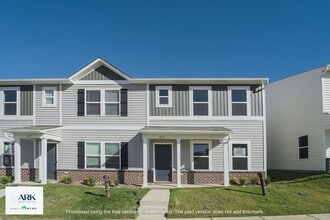 Building Photo - 323 Century Dr