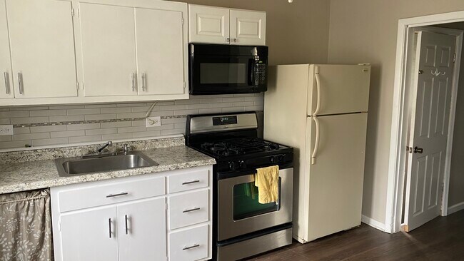 Foto del edificio - 604 Broad St