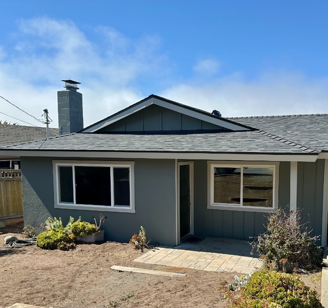Building Photo - 480 Highland Dr