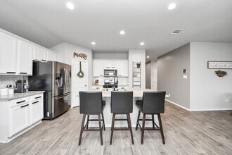 Building Photo - 4315 Nervesa Dr.