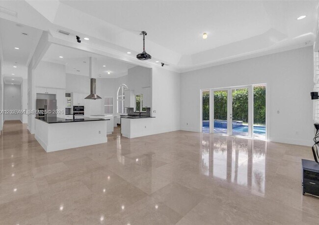 Building Photo - 17910 SW 80th Ave