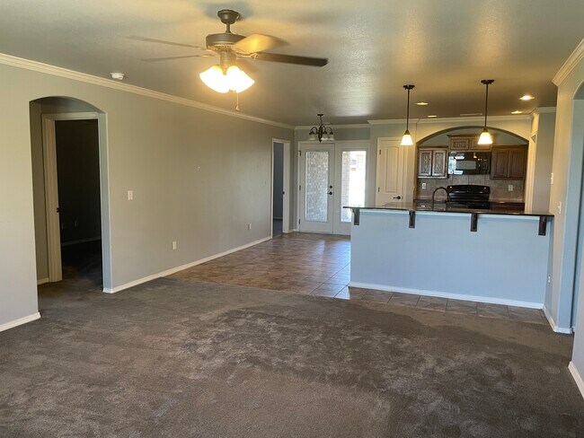 Main living area - 6813 Fanchun St