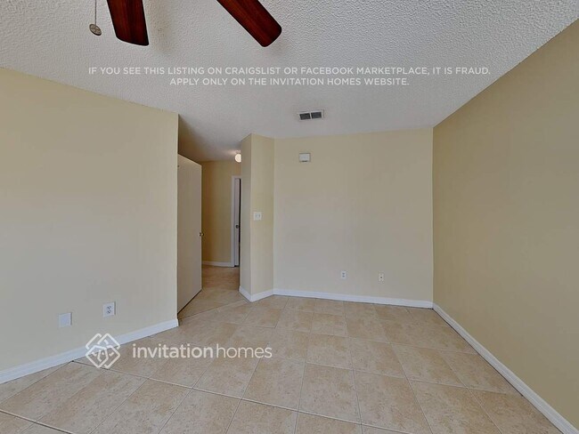 Foto del edificio - 835 McLean Ct