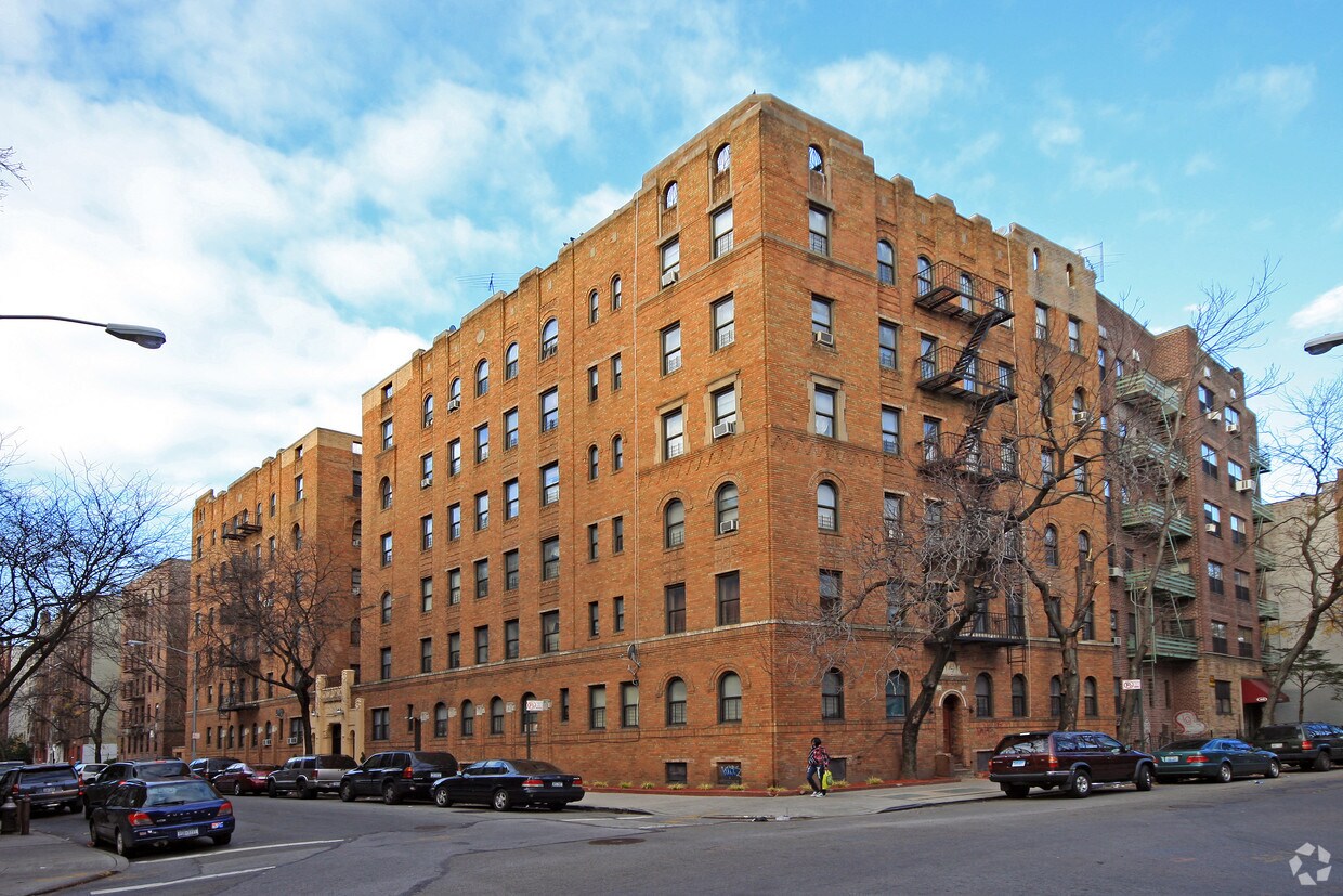 33 Crooke ¡alejado - 33 Crooke Ave