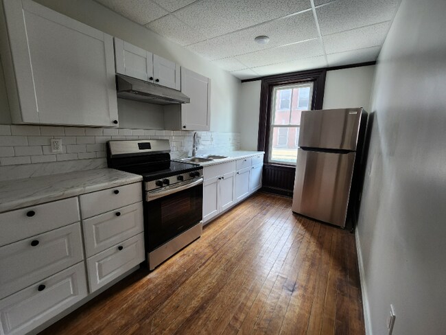 Foto del edificio - 10 Langdon St