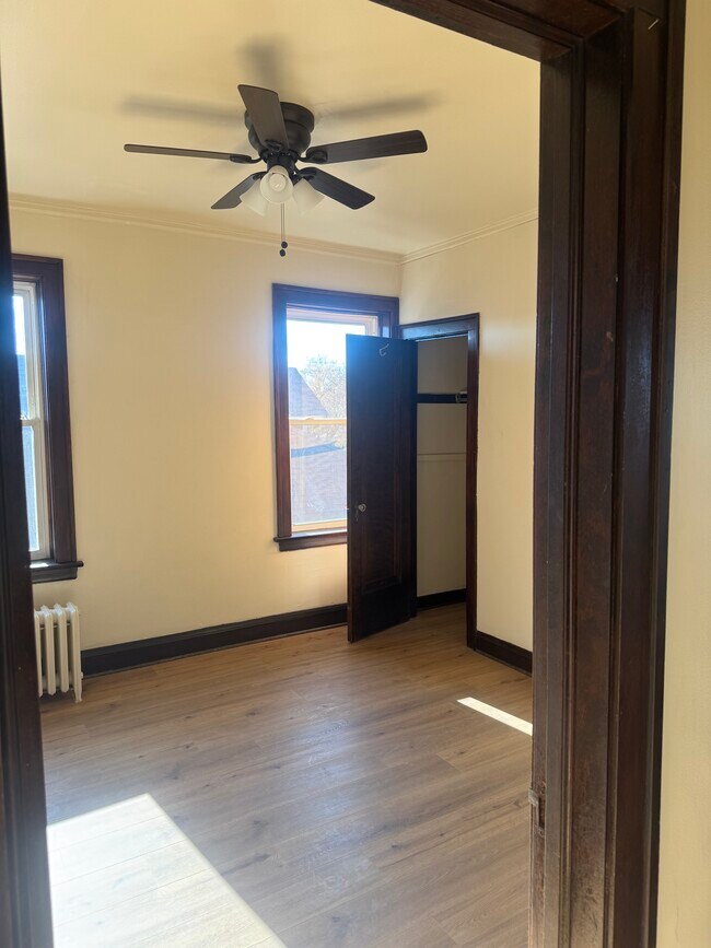 1er dormitorio - 6609 S California Ave