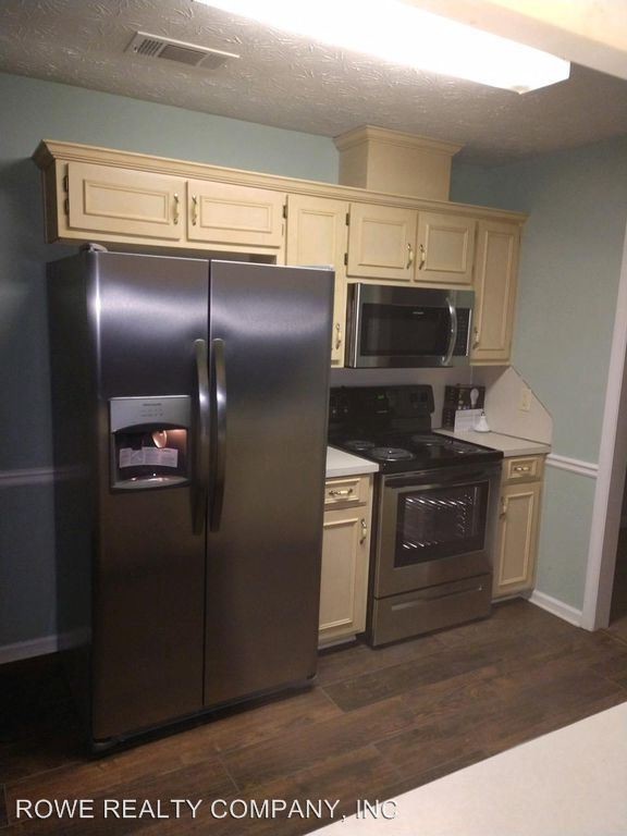 Building Photo - 3 br, 2 bath House - 589 ANDREA DRIVE