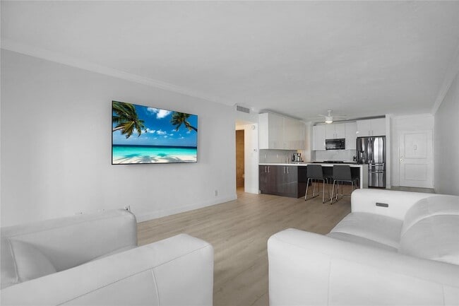 Foto del edificio - 4250 Galt Ocean Dr