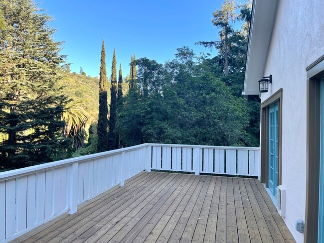 Foto del edificio - 1552 Crater Ln