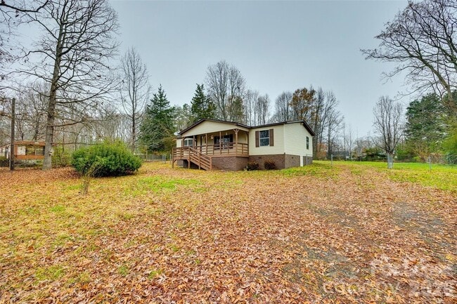 Foto del edificio - 128 Summer Glen Dr