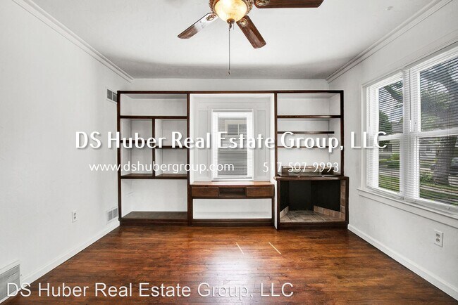 Building Photo - 3 br, 1 bath House - 230 Rita Ave