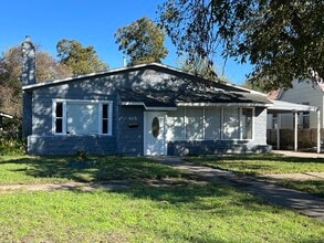 Building Photo - 915 E Highland Blvd