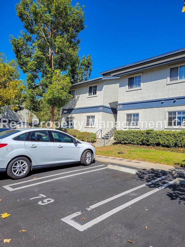 Foto principal - AVAILABLE MARCH - 2 Bedroom / 1 Bathroom S...