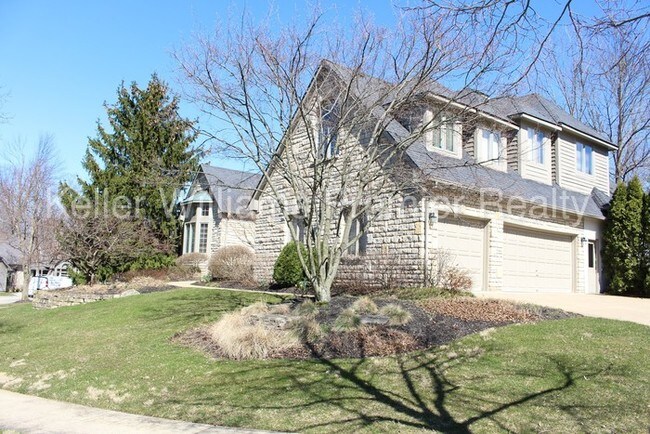 Building Photo - 8537 Stonechat Loop