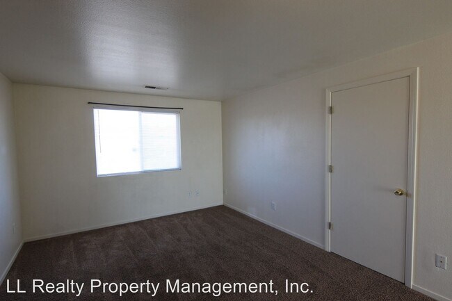 Foto del edificio - 1270 W Newlands Dr