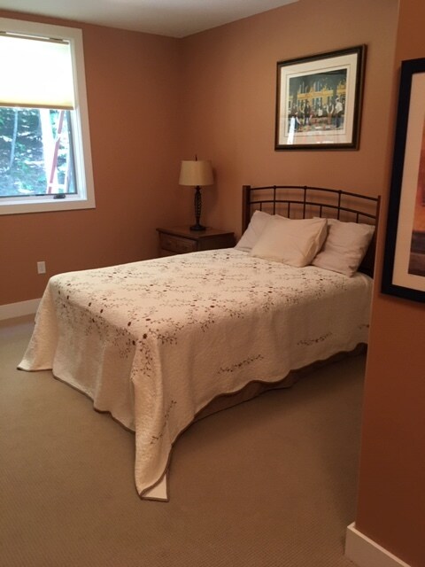 Master suite bedroom, photo #1 - 1388 Gray Dr