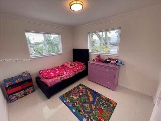 Foto del edificio - 6610 Cody St