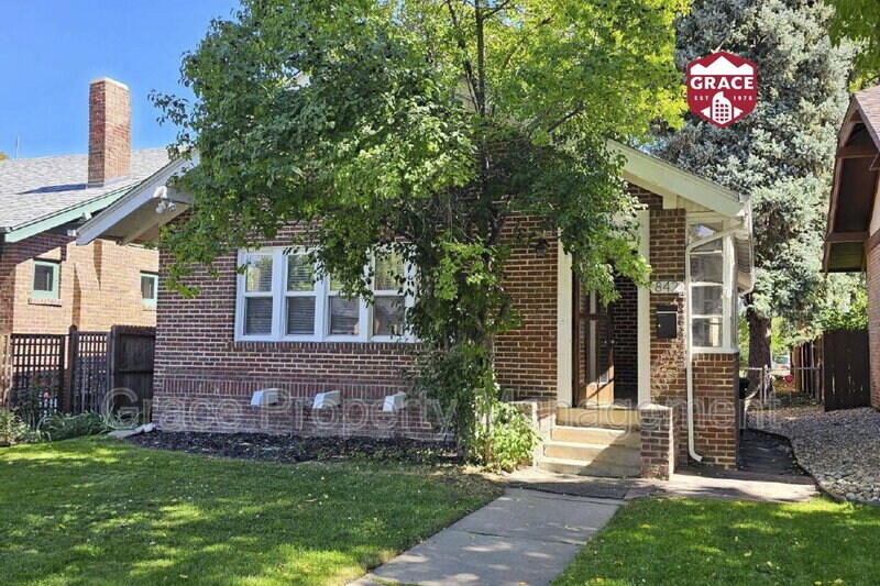 Foto principal - 842 Jackson St