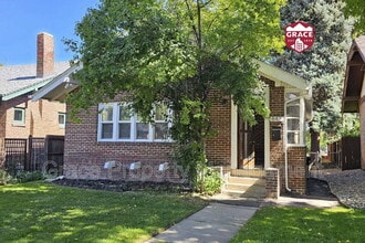 Building Photo - 842 Jackson St