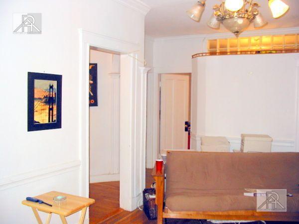 Foto del edificio - 4 bedroom in Brookline MA 02446