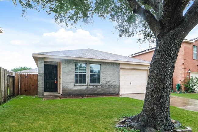 Building Photo - 20106 Pioneer Ridge Dr