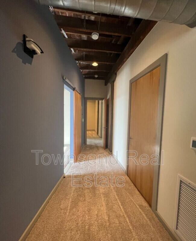 Foto del edificio - 159 Maxwell St