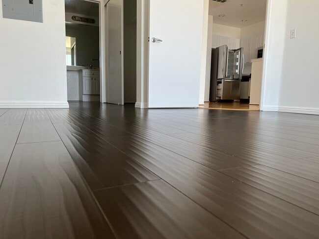 Newer paint - 1281 Cabrillo Ave
