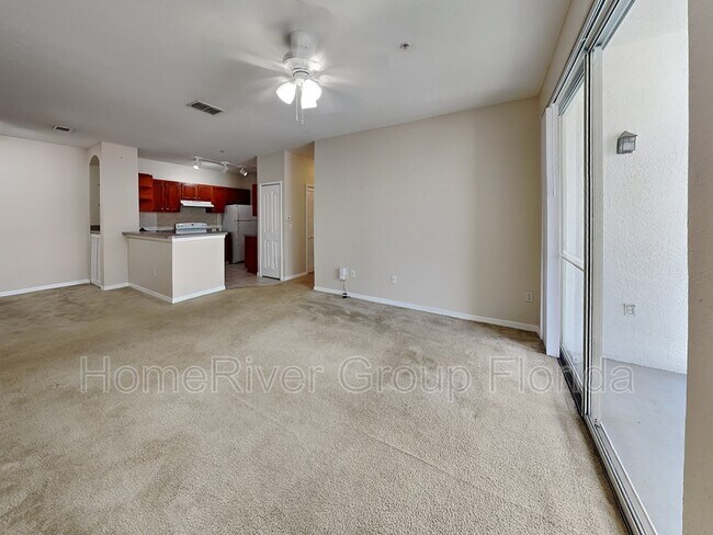 Foto del edificio - 2537 Maitland Crossing Way