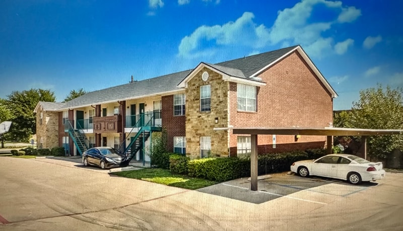 Primary Photo - 700 Hercules Ln
