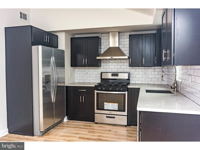 Foto del edificio - 1243 N 2nd St