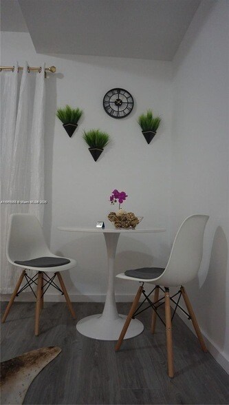 Foto del edificio - 810 7th St