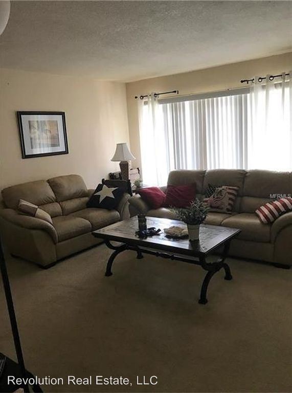 Foto principal - 4911 Coquina Key Dr SE