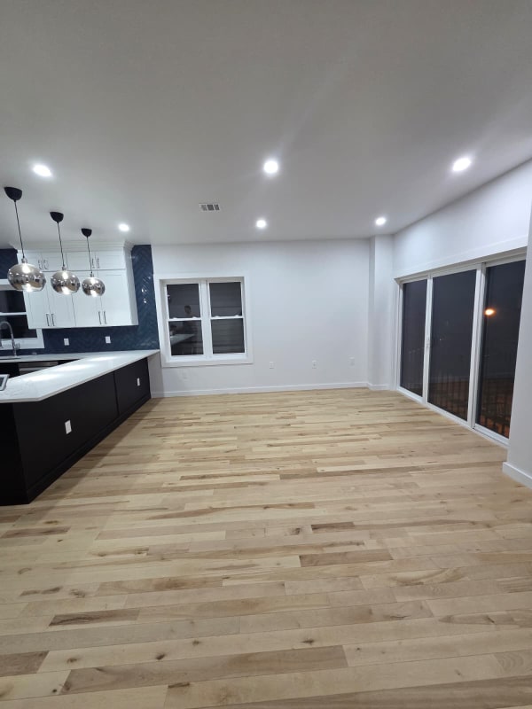 Building Photo - 13 Voorhees St