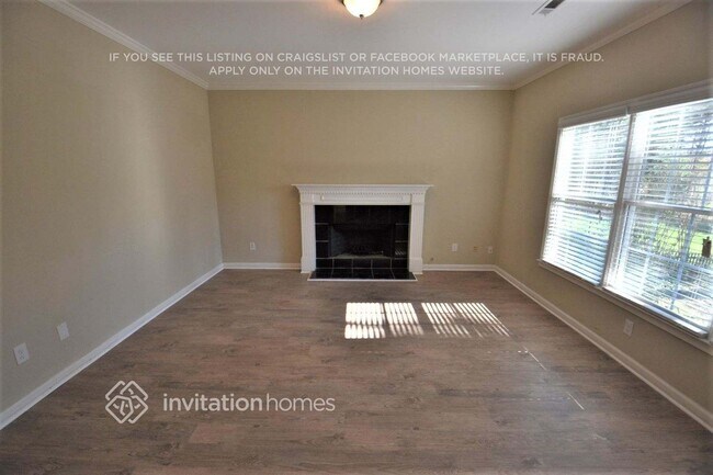 Foto del edificio - 3443 Kenilworth Ct