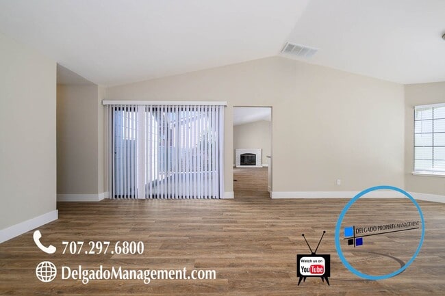 Building Photo - Newly remodeled Glen Cove 4BD single level home