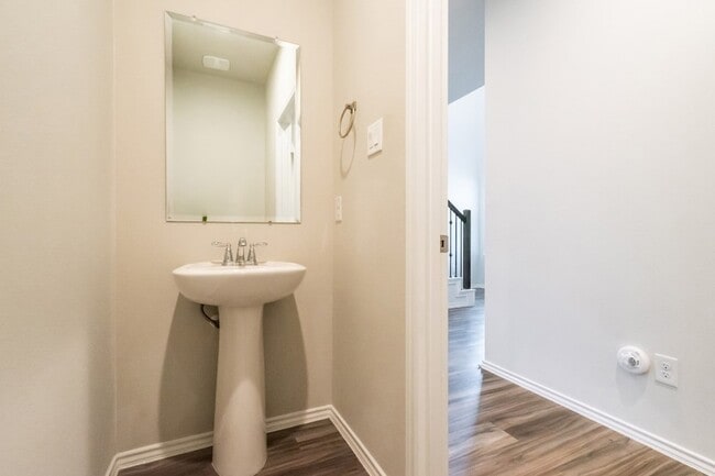 Building Photo - 16856 Pink Wintergreen Dr