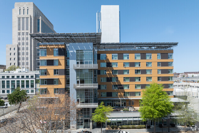 Foto alternativa del edificio - The 7th & H Housing Community