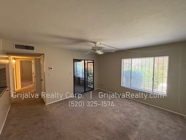 Photo - **MOVE-IN SPECIAL ** Spacious 2 Bedroom, 1... House