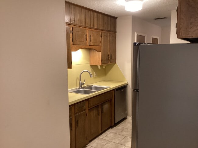 Foto del edificio - 4902 Free Ferry Rd